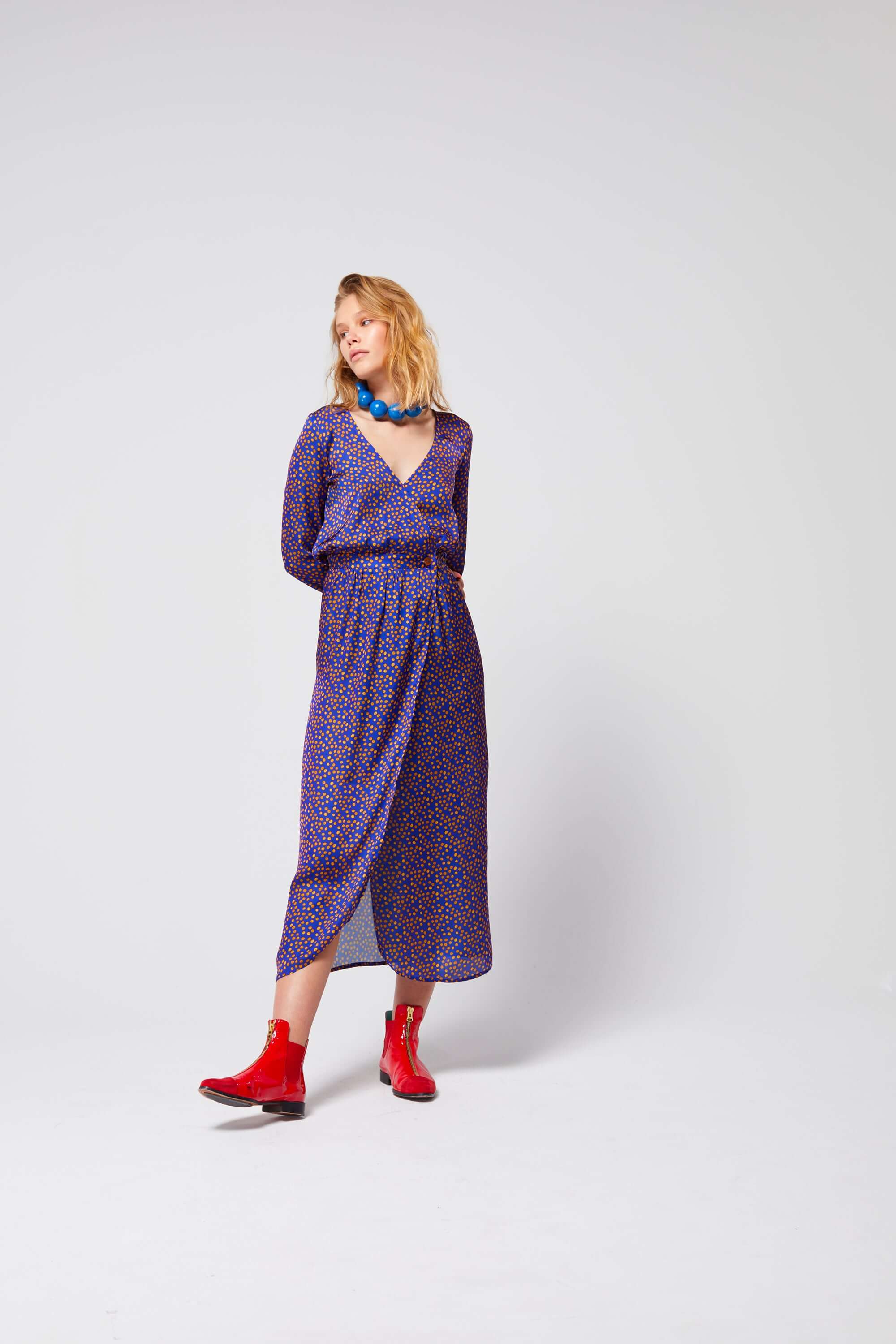 Austria dress in navy blue Messy Dots print