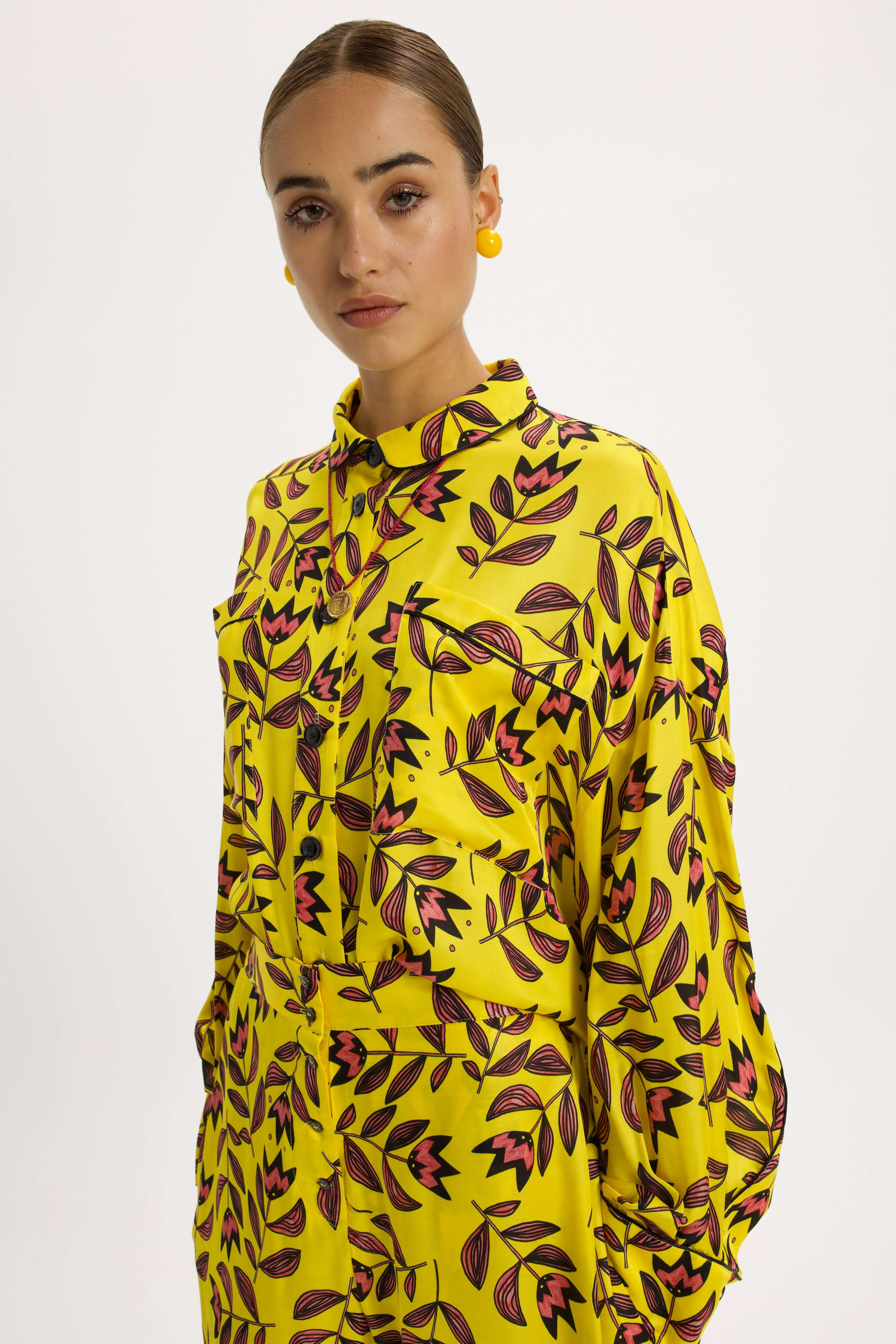 Astree Shirt in Moderns Flowers Print