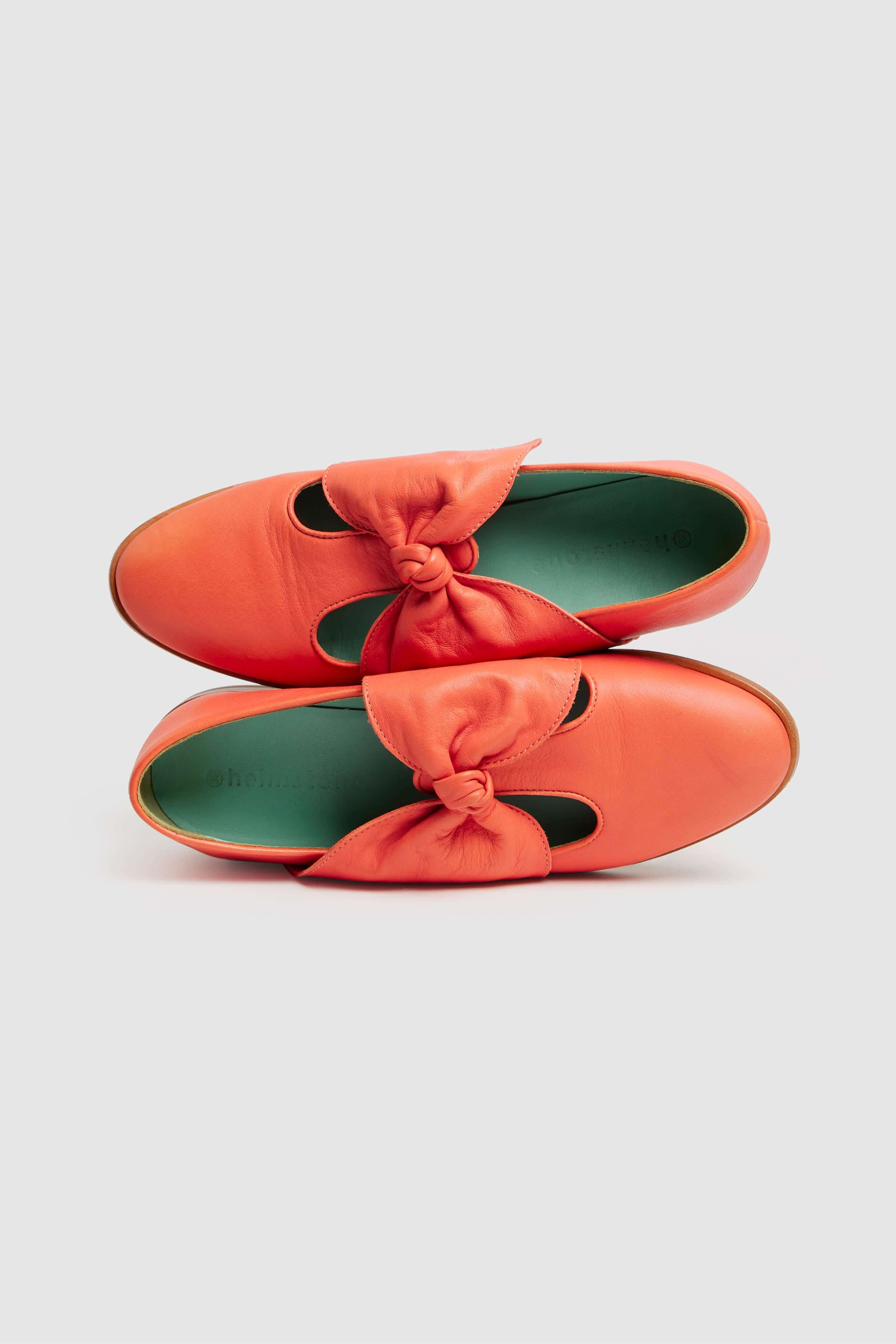 BB Ballerina Shoes in Salmon Leather