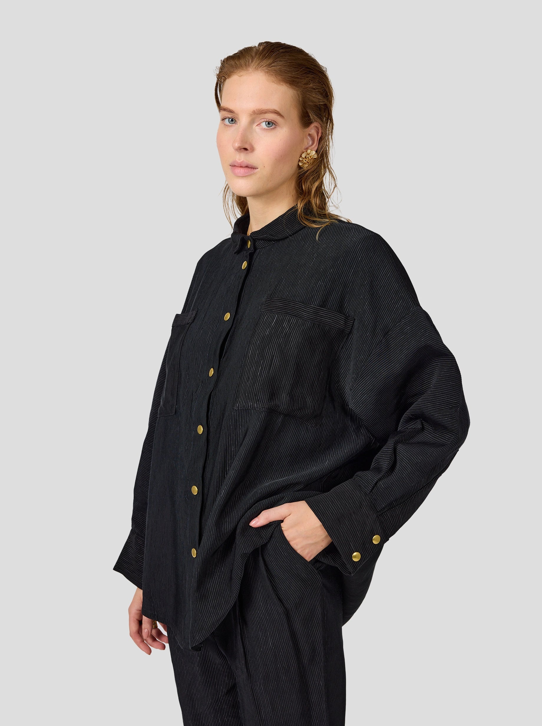 Astrée overshirt in coal Ottoman