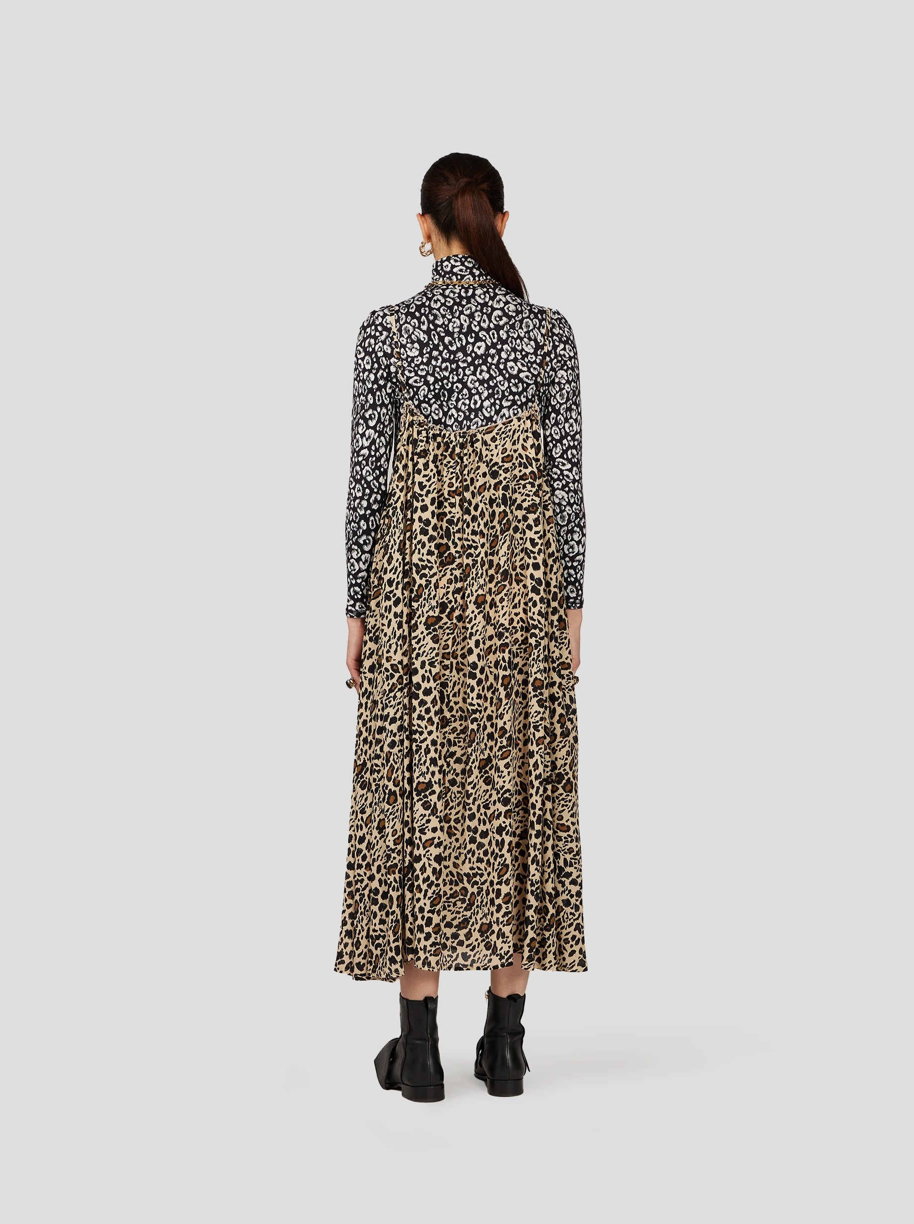 LOUIE SKIRT IN SILKY LEOPARD PRINT