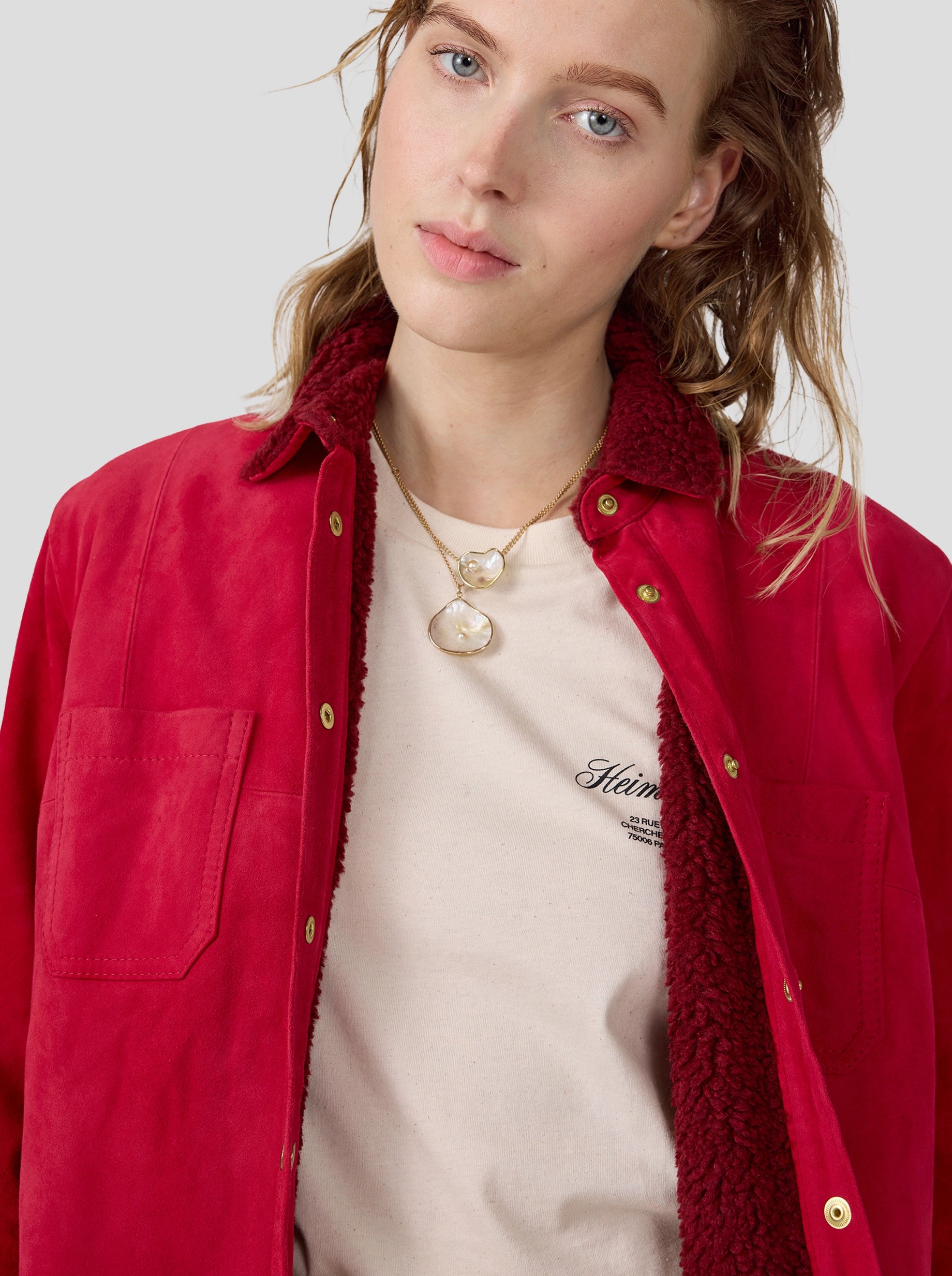 Dori overshirt in fuchsia suede