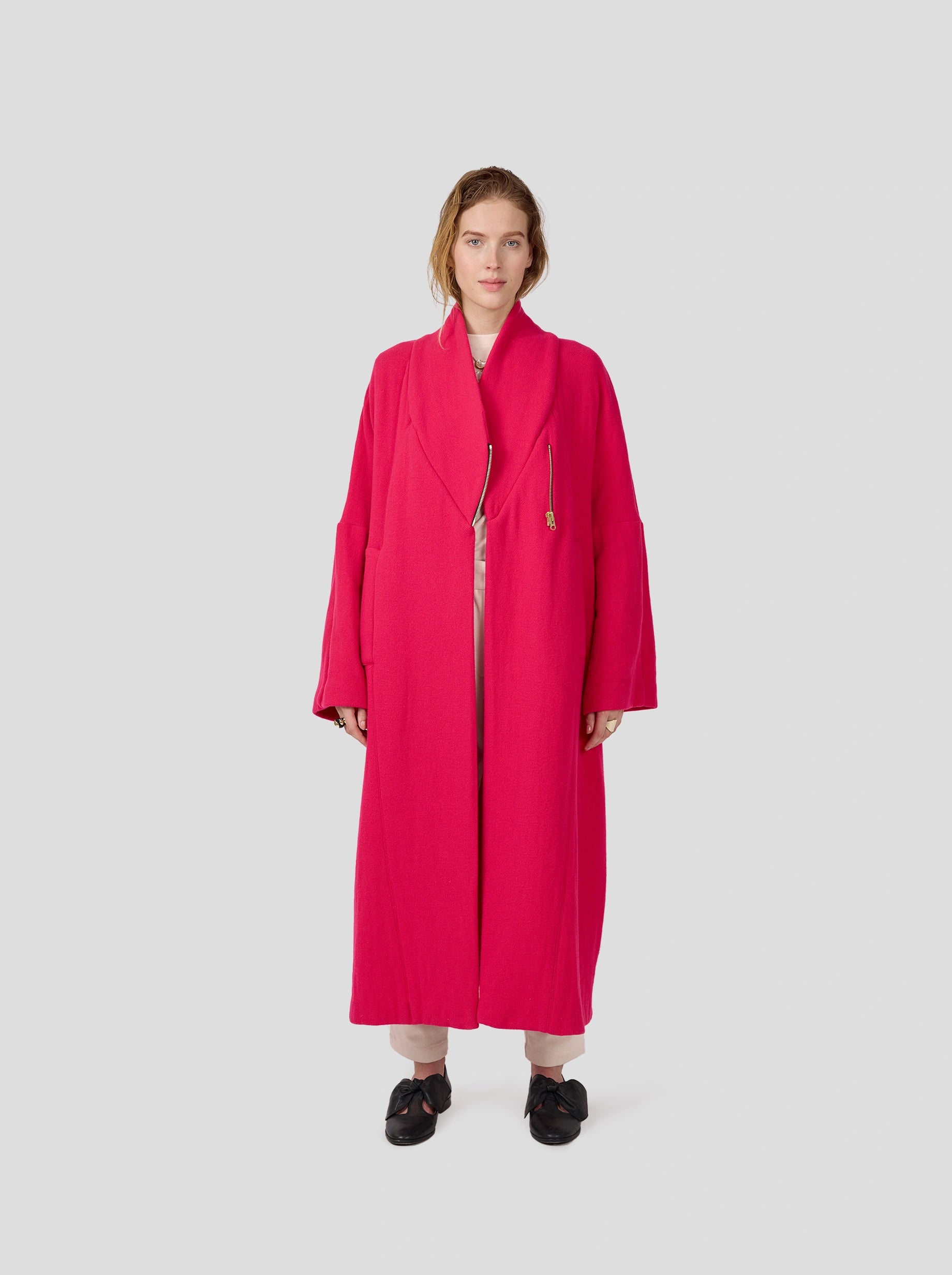 Eren Coat in Pink Razuberi Cashmere