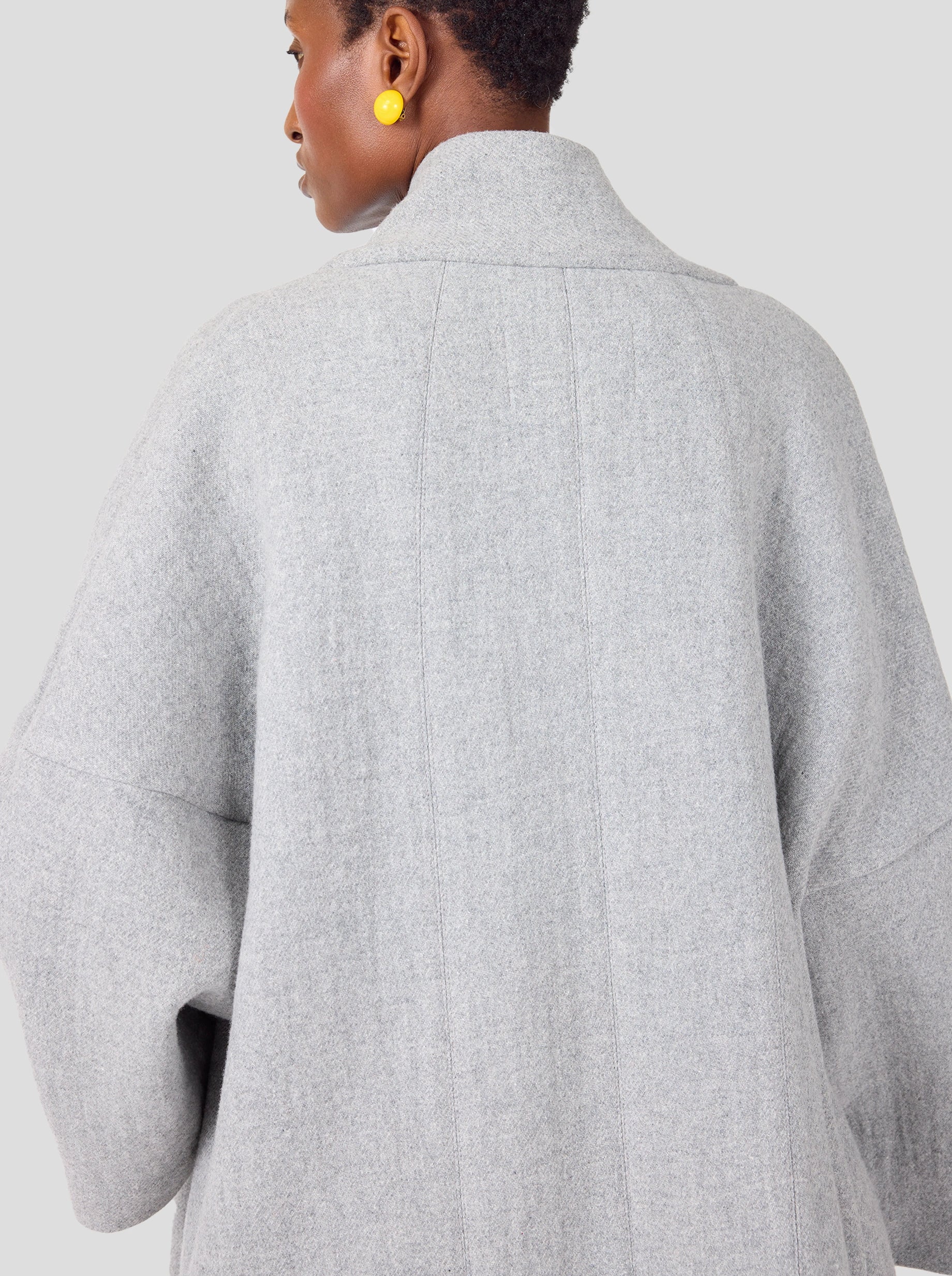 Eren Coat in Lead Woolen Cashmere