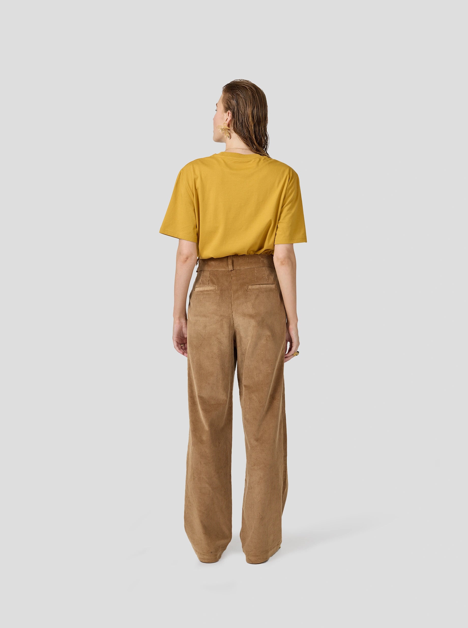 Moor Pants in Shiny Caramel Corduroy