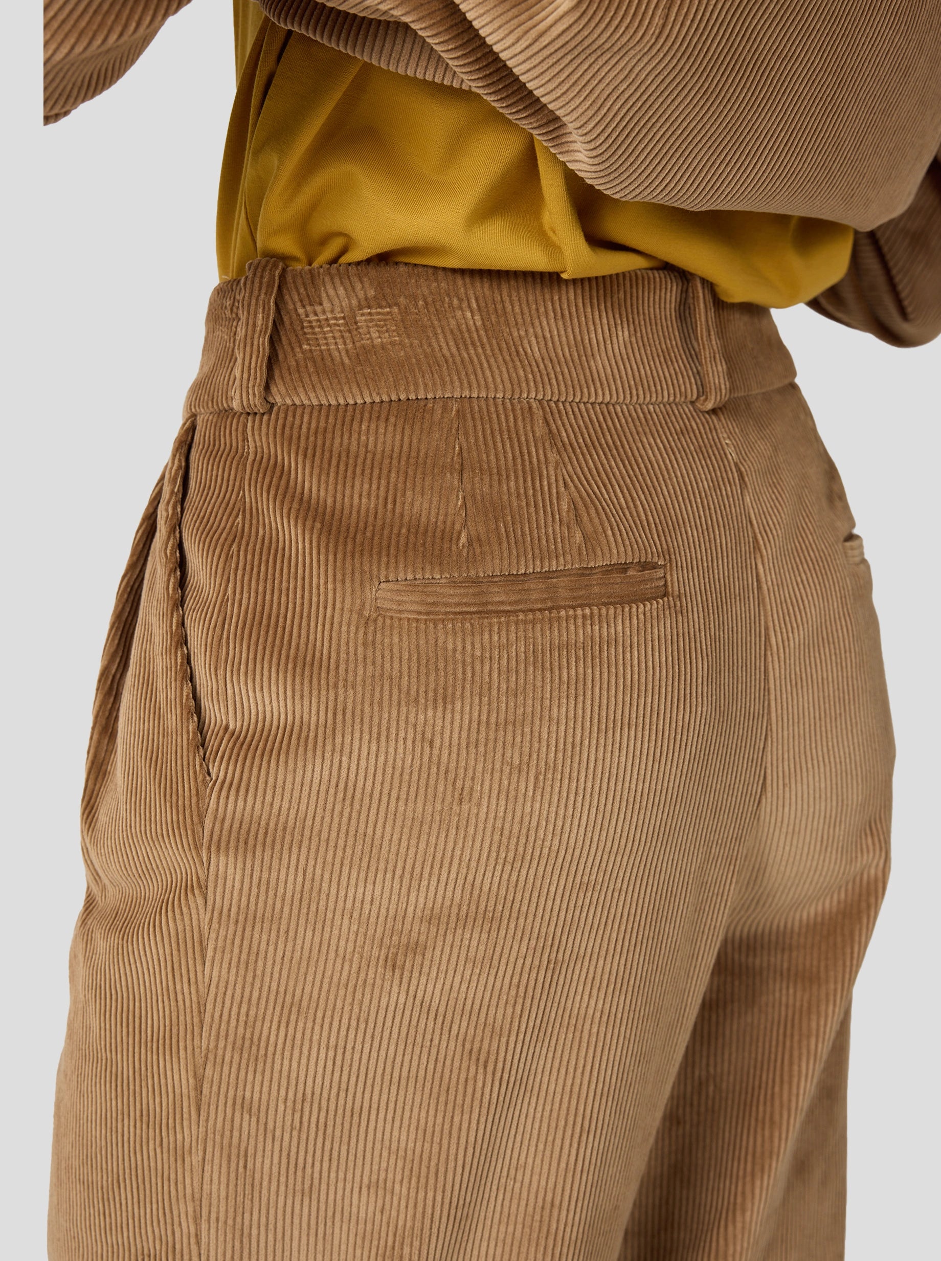 Moor Pants in Shiny Caramel Corduroy