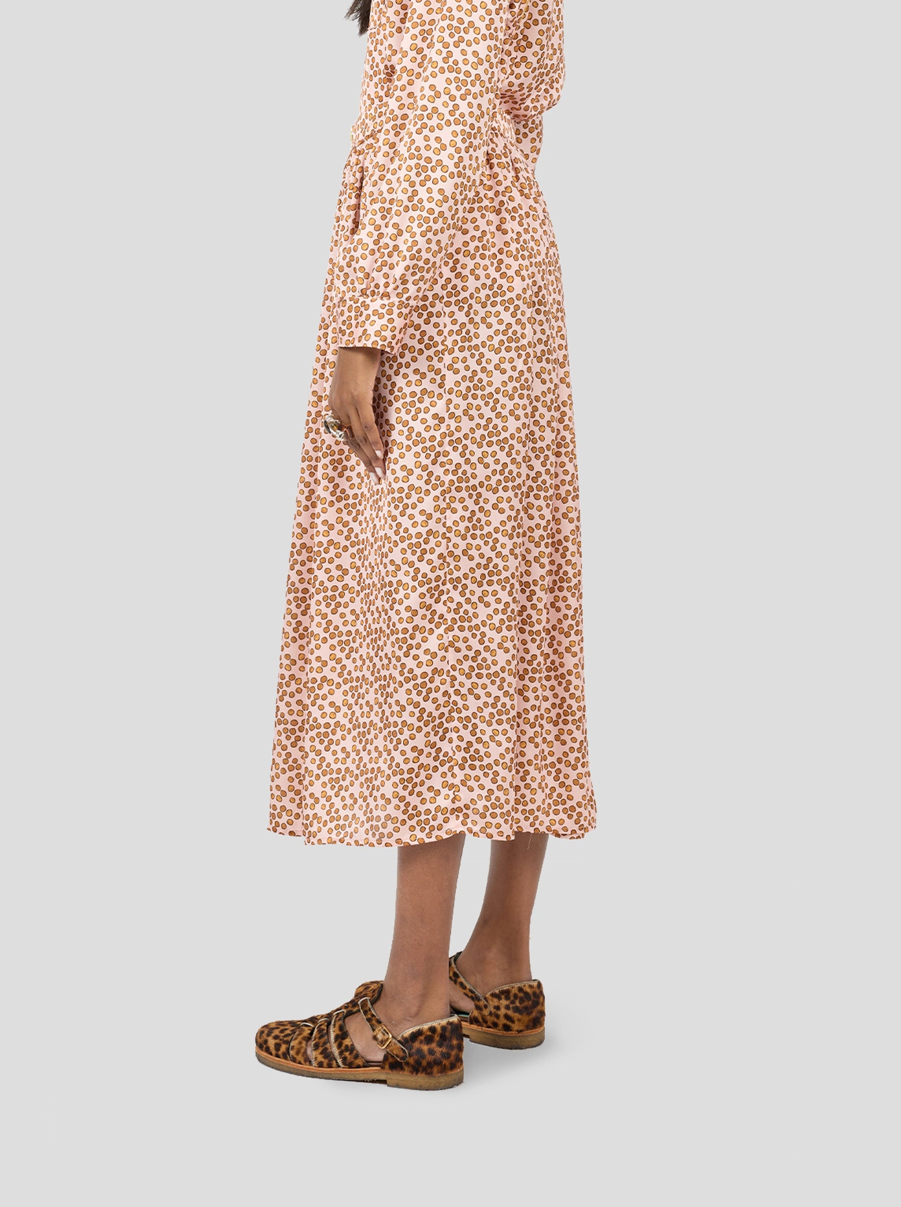 ORSO LONG SKIRT IN POWDER MESSY DOTS PRINT