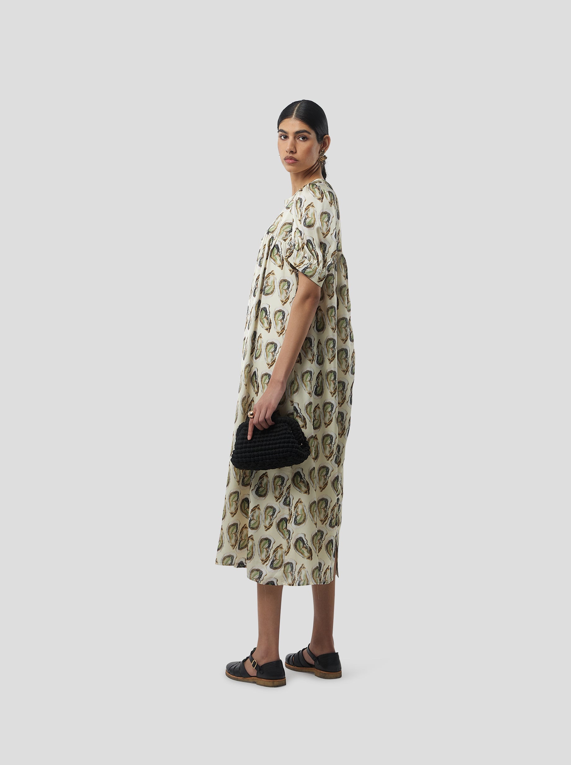 Gaya dress in Lustruous Oyster print