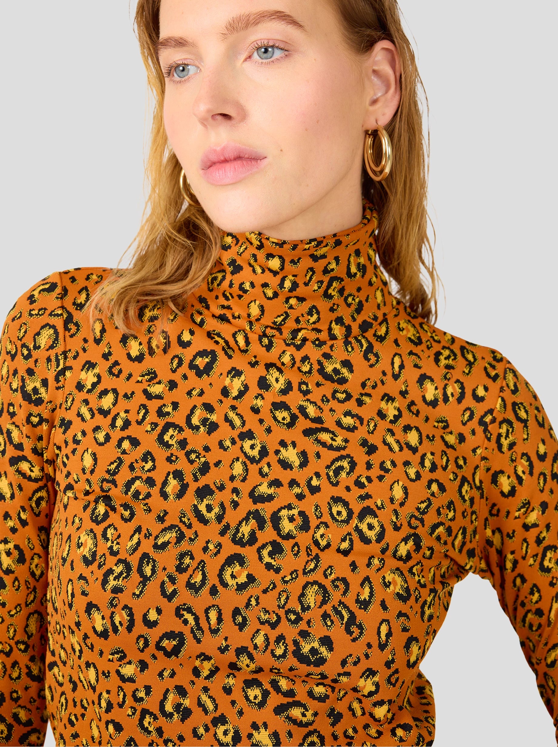 Socco undershirt in ochre Leopard jersey