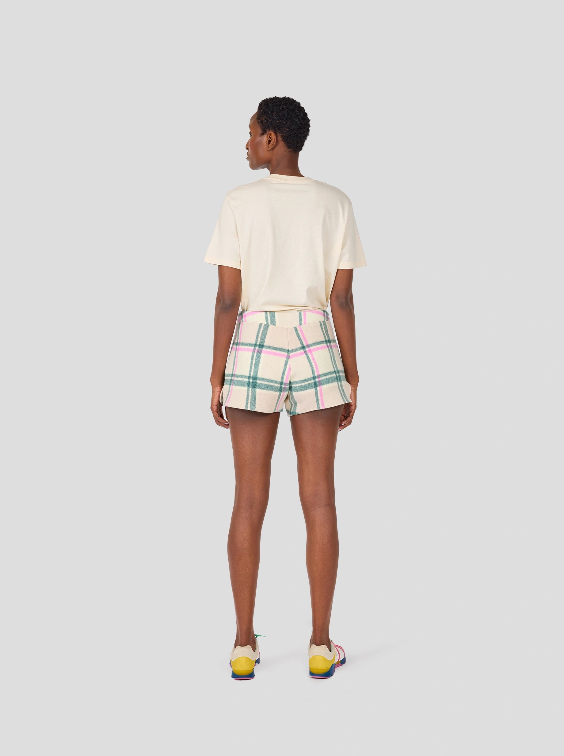 Spencer short in District Rainforest cashmere