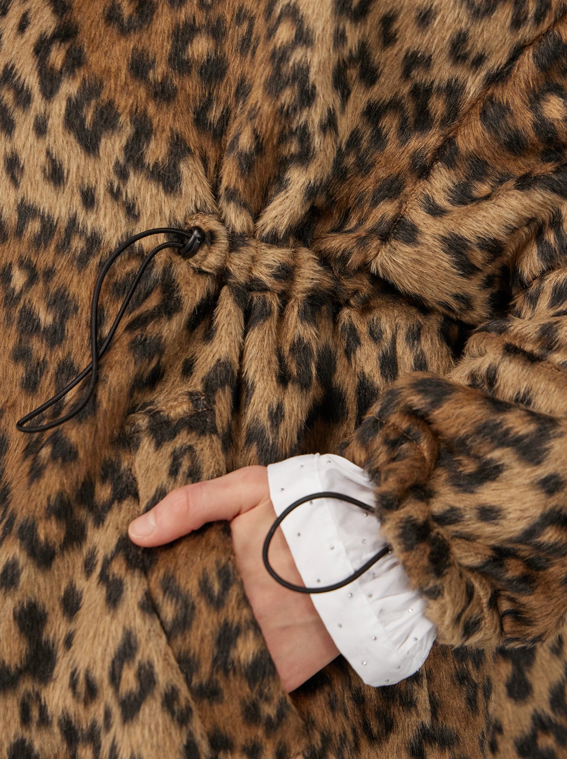 TONY WINDBREAKER  IN MUFFLED WOOL LEOPARD