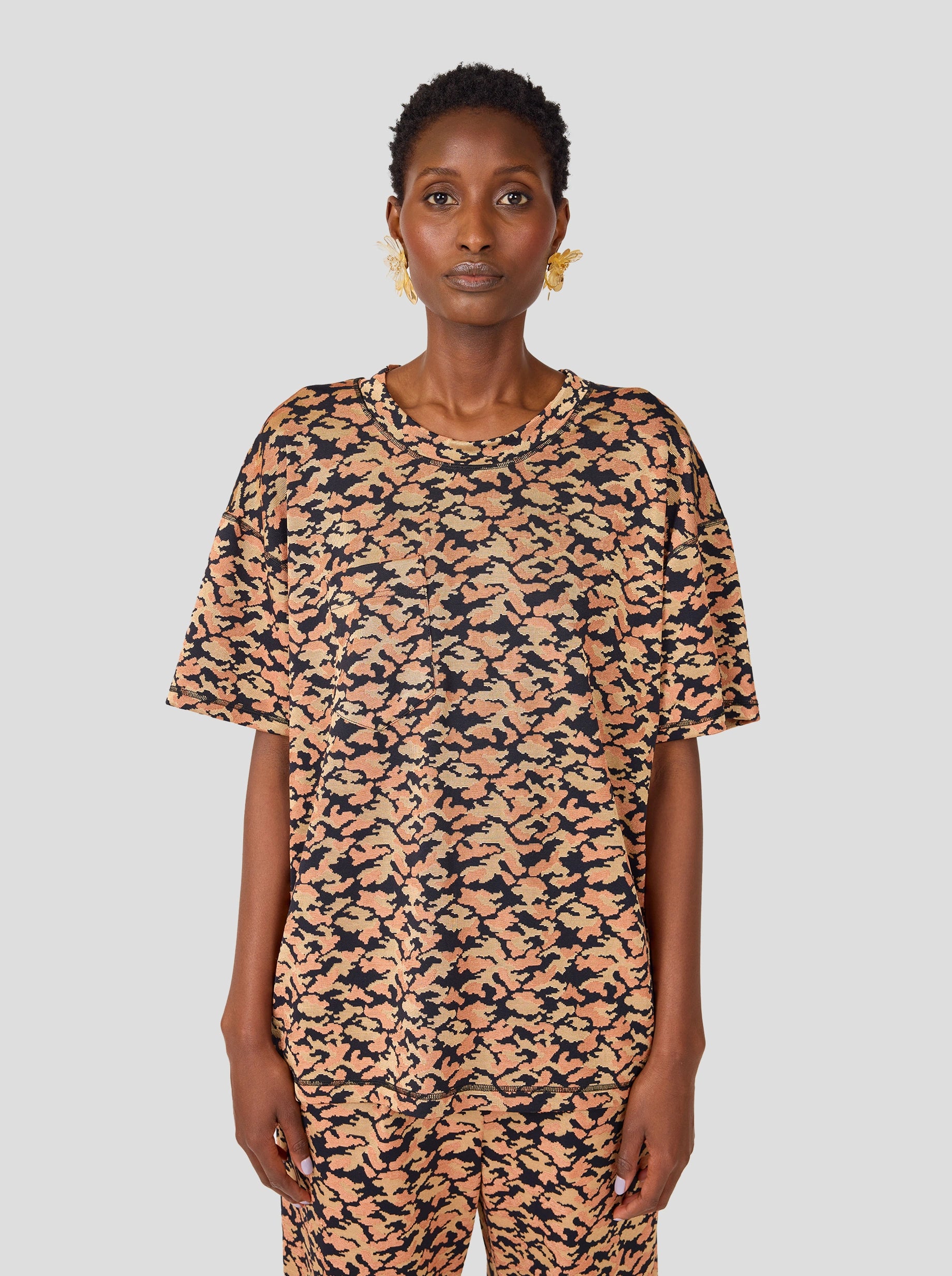 Dede T-shirt in Feline knit