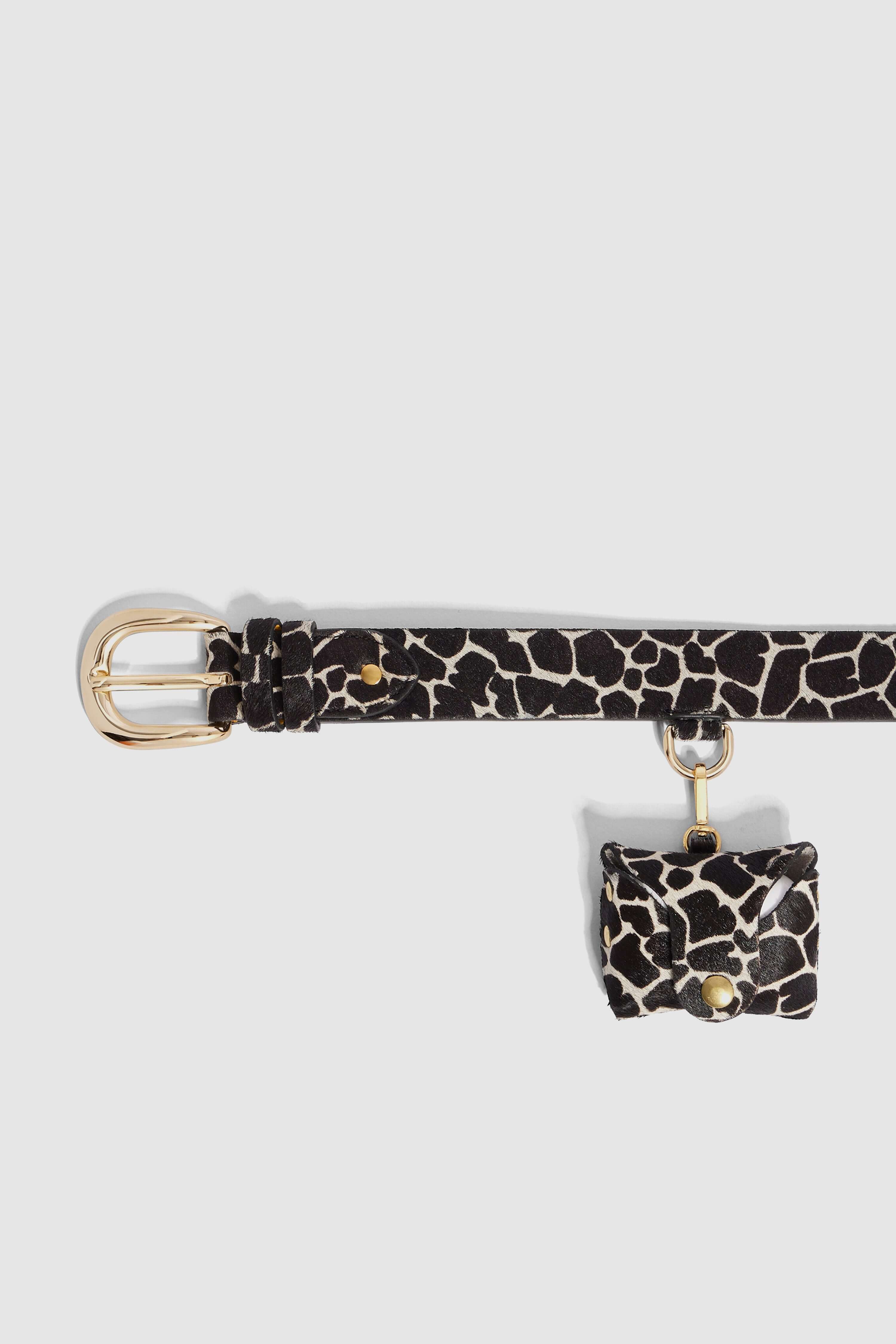 Belt in white Giraffe printed leather | Heimstone