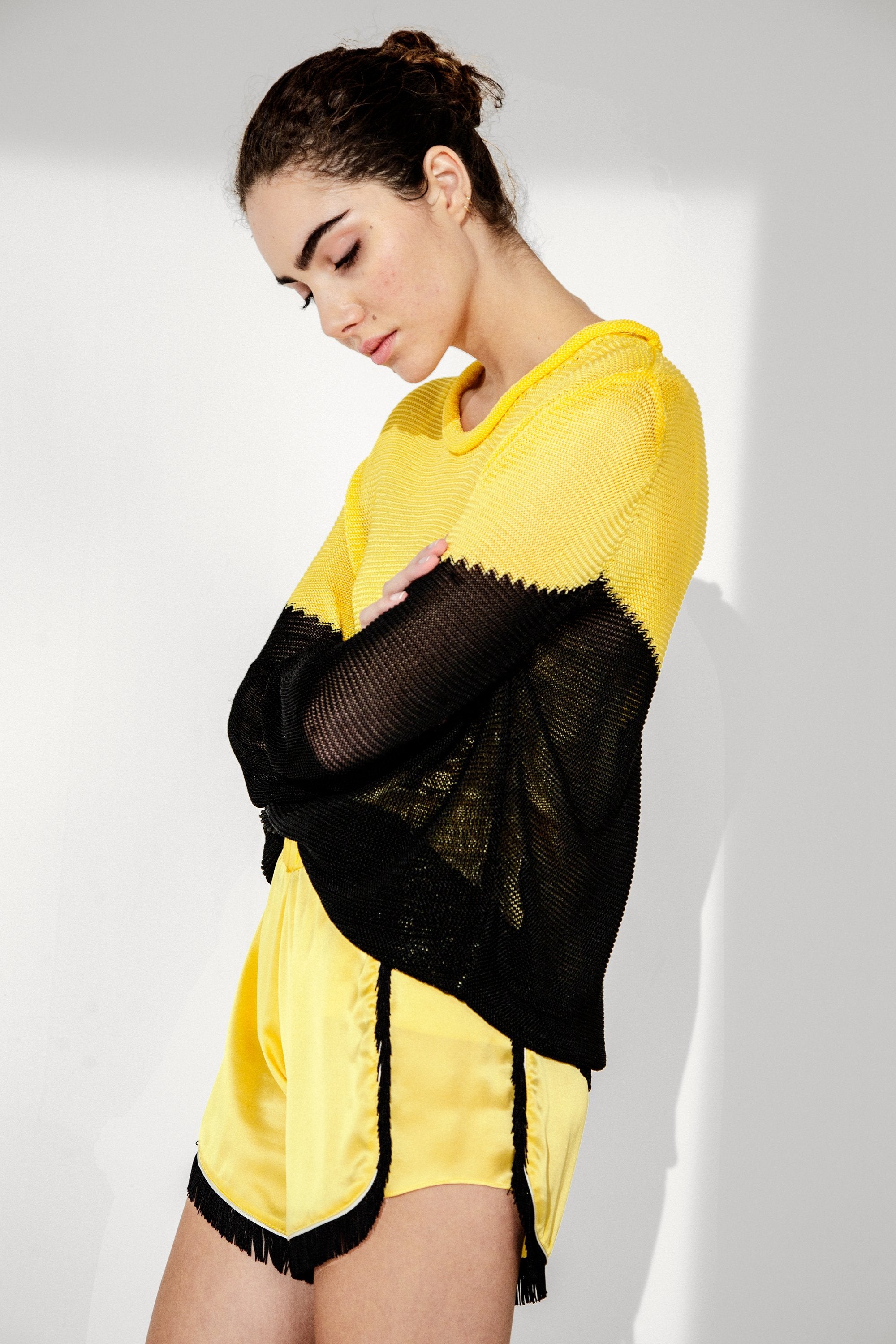 Spiro short in yellow silk